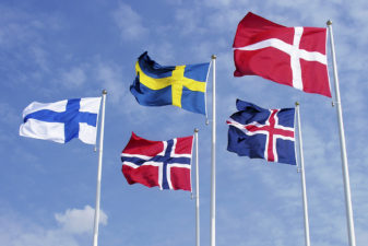 Flaggor för de nordiska länderna